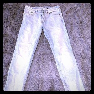 Light Wash Jeans
